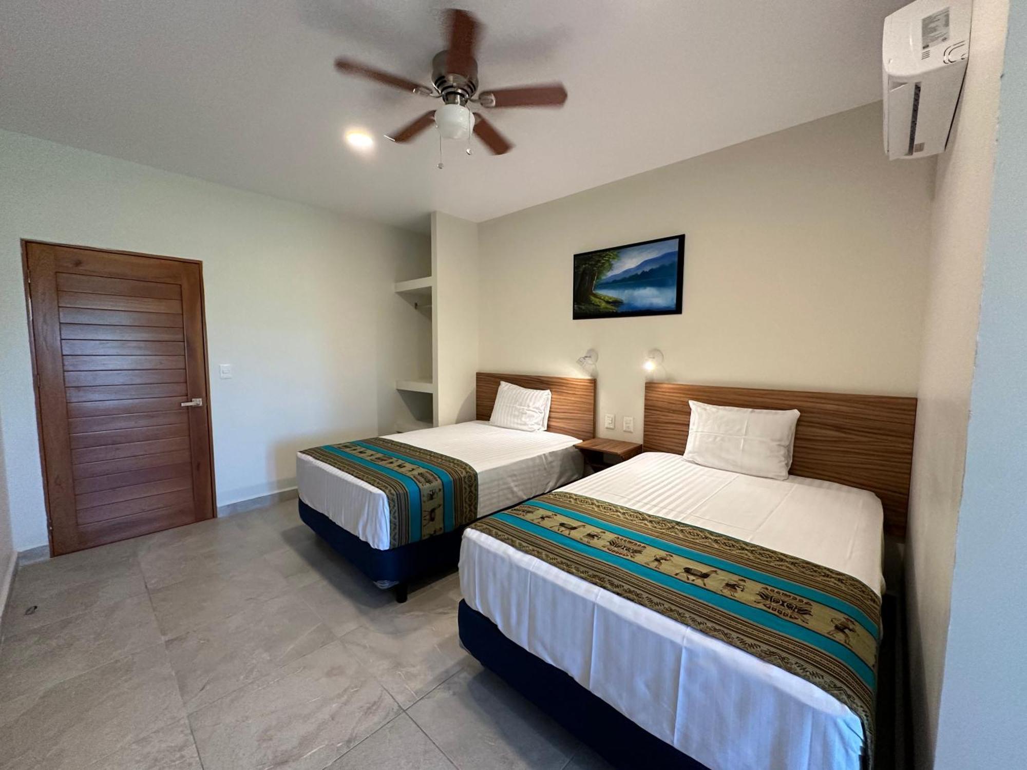 Oneiro Suites With Sea View Mahahual Exterior photo